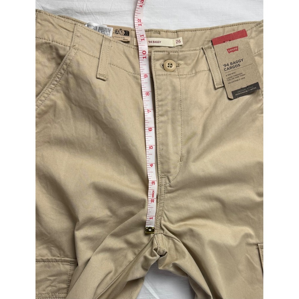 Levis 94 Baggy Cargo Pants Womens 26x30 Tan Khaki Mid Rise NWT - Picture 12 of 16